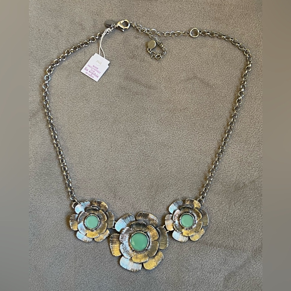 Lia Sophia. Lilly Pad Necklace.